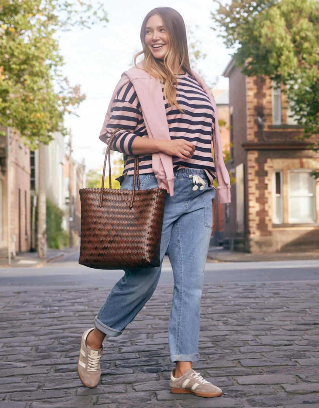 Beach Comber Pant - Mid Wash